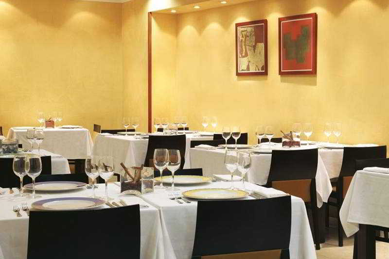 Grupotel Gravina Barcelona Restaurant foto